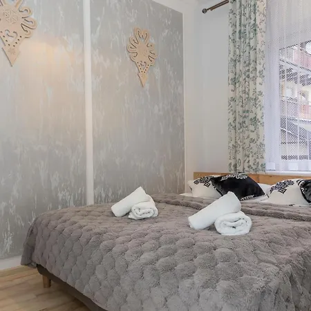 Na Krupówkach - Orkana 1